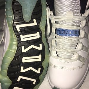 Columbia classics kids size 1y. Little boy